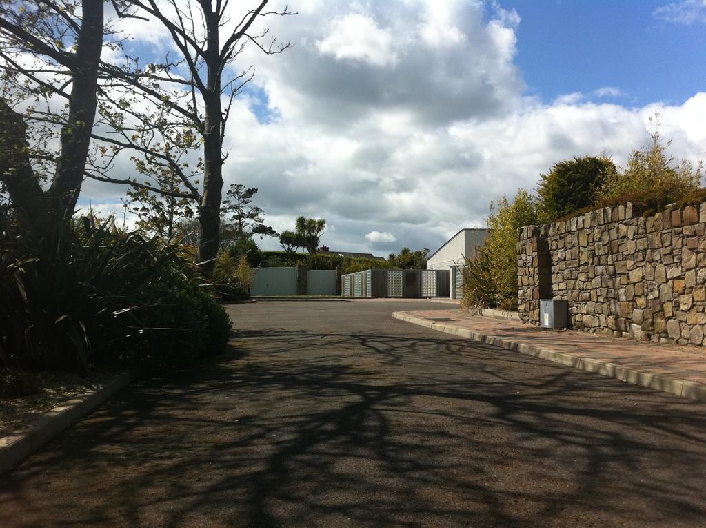 Bearlough Self Catering Holiday Home 로슬레어 객실 사진