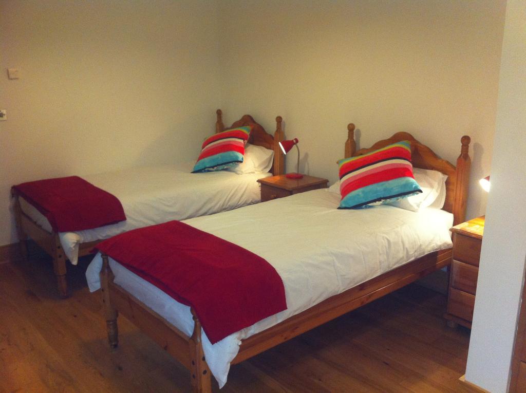 Bearlough Self Catering Holiday Home 로슬레어 객실 사진